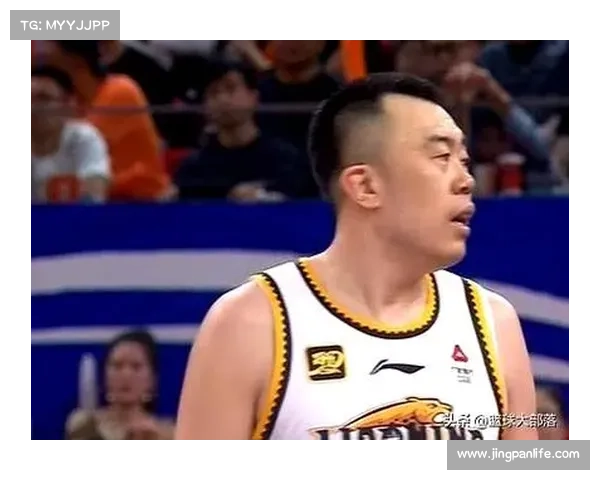 CBA篮板榜前十,易建联韩德君李晓旭前三,王哲林有望逆袭易建联 CBA篮板榜前十,易建联韩德君李晓旭前三,王哲林有望逆袭易建联